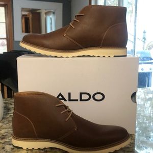 NWOT Mens Aldo boots size 11
